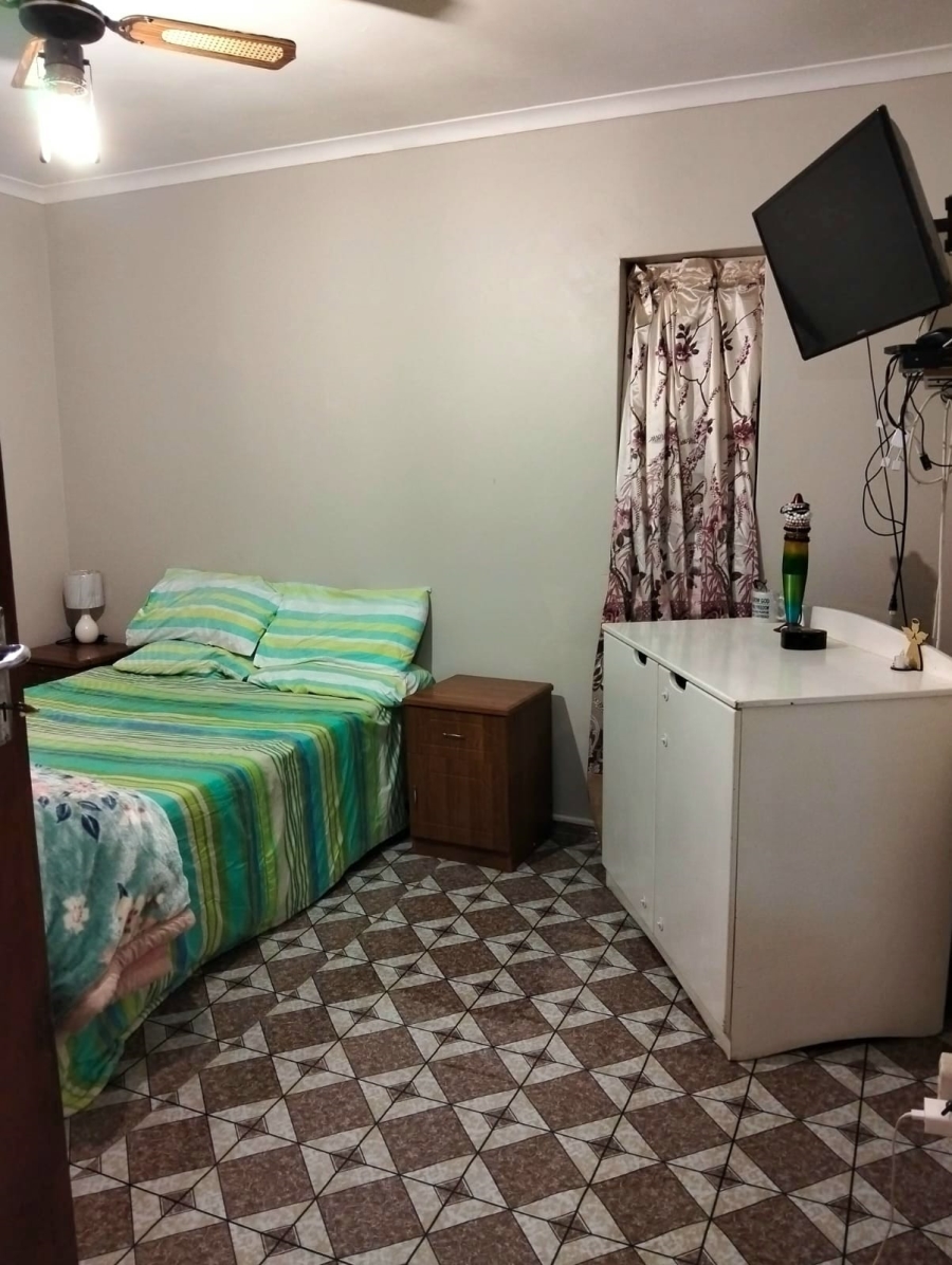 3 Bedroom Property for Sale in Elsies River Western Cape